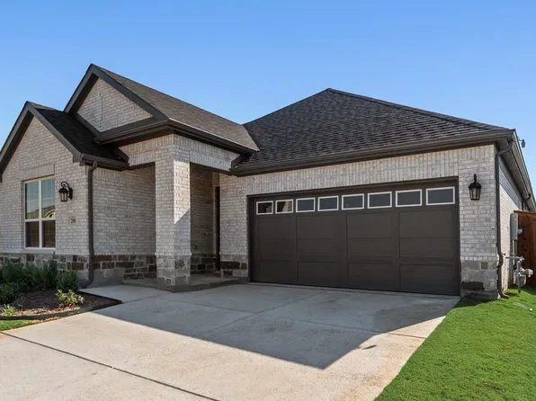 208 Starlight Dr, Anna, TX 75409
