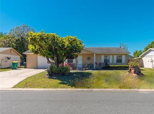 352 La Paz Dr, Kissimmee, FL 34743