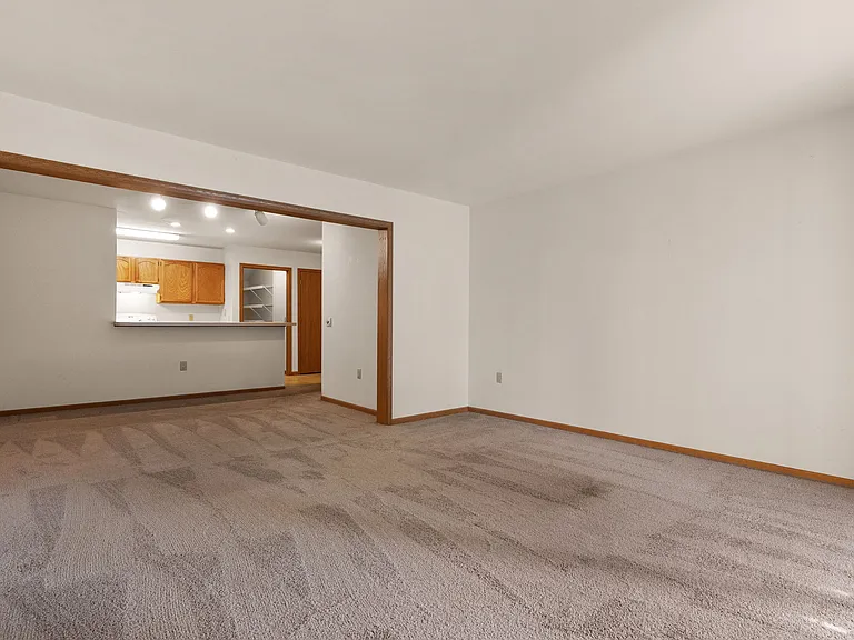 3217 Stonecreek Dr #4 — Photo 3