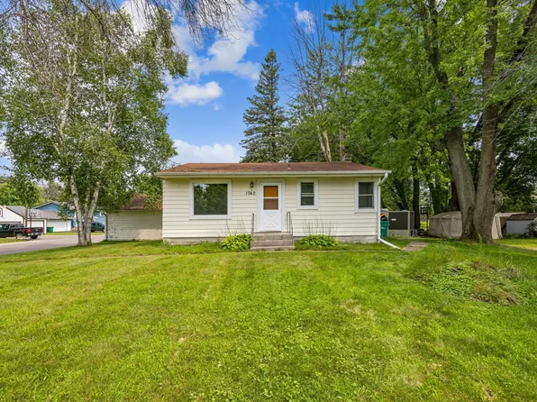 1740 Heritage St, Centerville, MN 55038