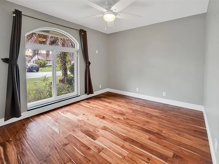 8949 NW 45th Ct — Photo 18