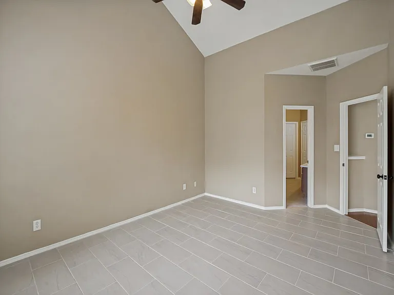 7048 Eagle Vail Dr — Photo 7