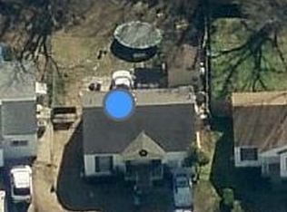 813 Birch Dr, Grand Prairie, TX 75050
