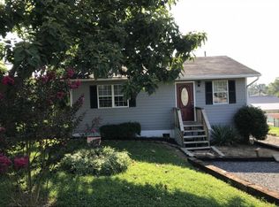 1011 Stonegate Rd, Kingsport, TN 37660