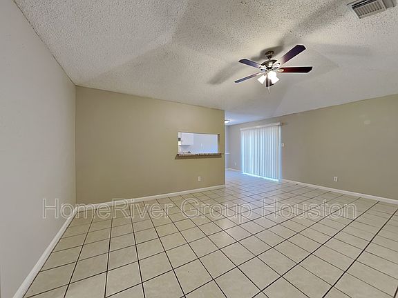 3rd image of 5130 E Orem Dr