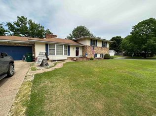 2262 Dusseldorf Dr, Evansville, IN 47711