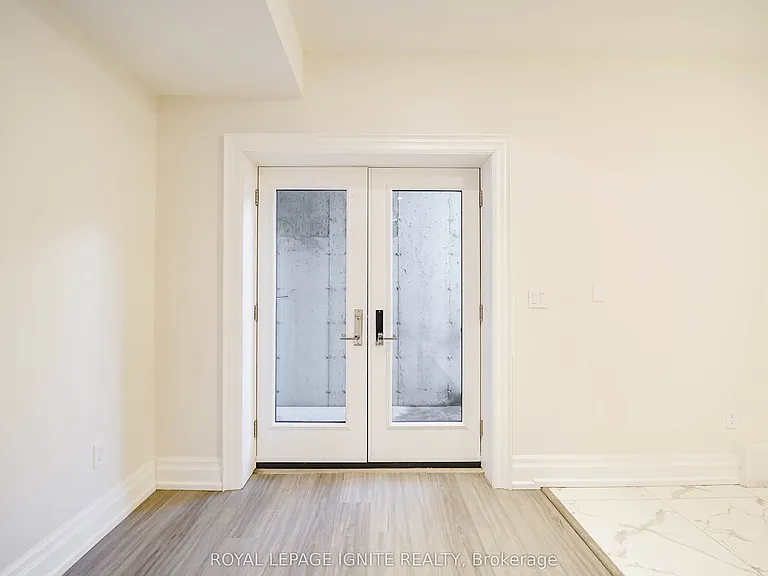 300 Cornelius Pkwy #BASEMENT — Photo 16