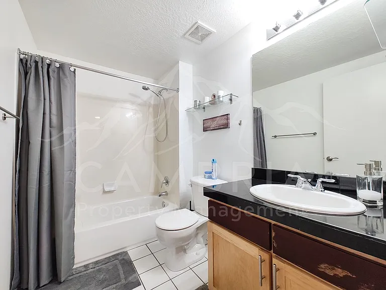 4340 S Highland Dr #208 — Photo 9