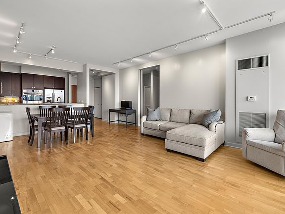 2nd image of 1211 S Prairie Ave #3205