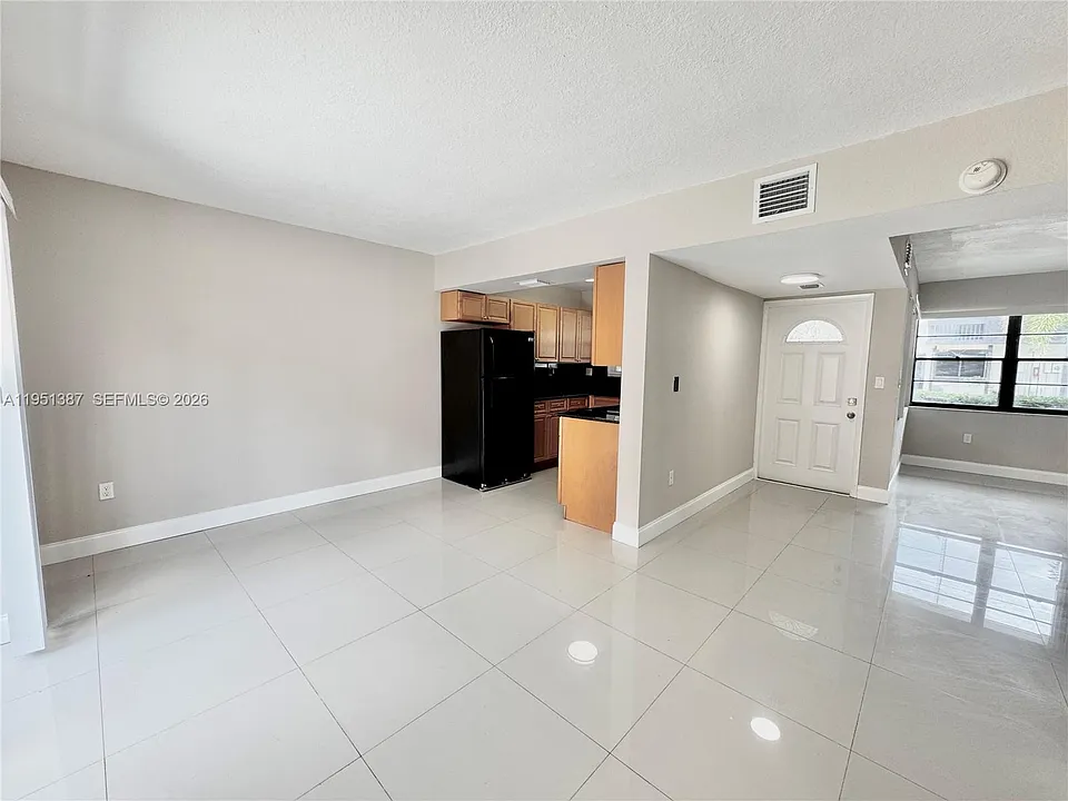 3840 SW 52nd Ave #3840