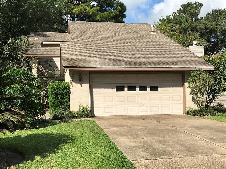 1st image of 16607 Capewood Dr