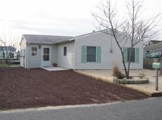 17 W Hudson Dr, Little Egg Harbor, NJ 08087
