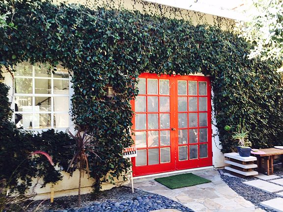 3rd image of 5822 Lexington Ave