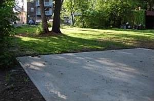 5th image of 1451 W 112th St