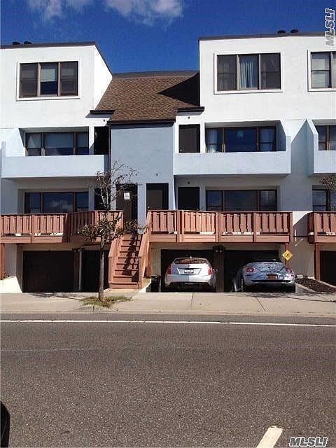 2nd image of 165 E Broadway Unit 5B