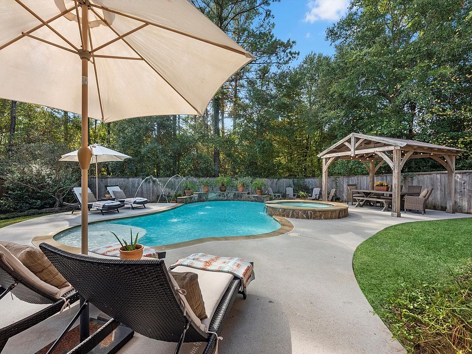 1st image of 106 Diamond Back Ln