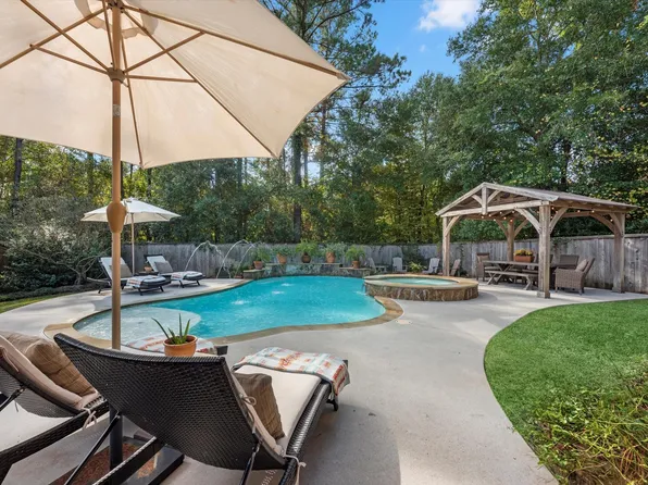 106 Diamond Back Ln, Montgomery, TX 77316