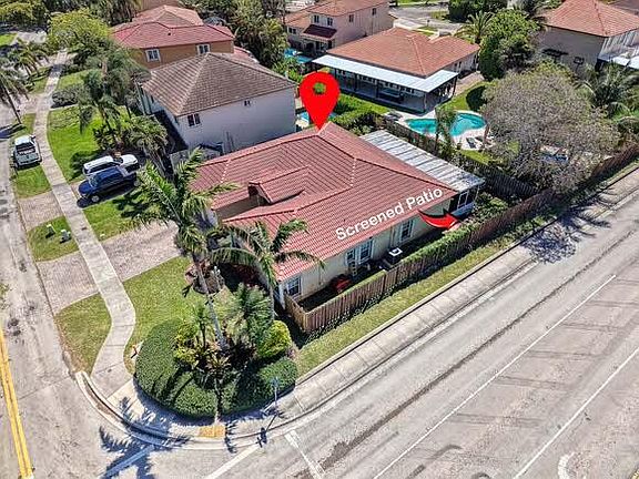 3rd image of 21200 SW 92nd Avenue
