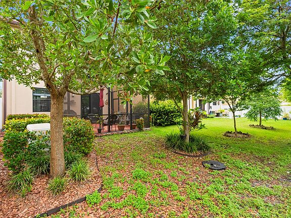 5th image of 5309 NW 50th Terrace