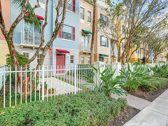 3rd image of 516 NE 7th Ave #1