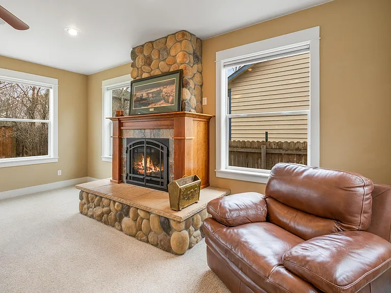 1006 Brentwood Ave — Photo 9