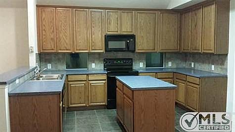 3rd image of 8317 Olympia Dr
