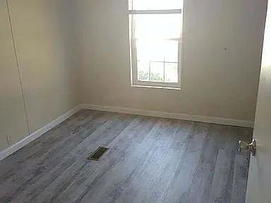 520 9th Street Southwest - 520 — Photo 2