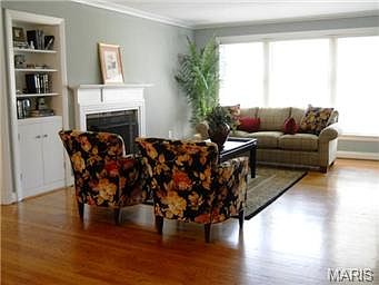 3rd image of 32 Berry Road Park