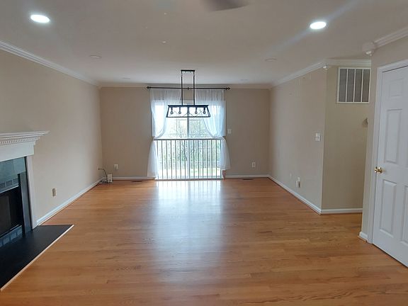 4th image of 5001 Old Bartholows Rd