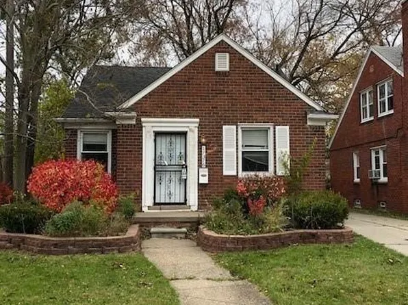 17376 Murray Hill St, Detroit, MI 48235