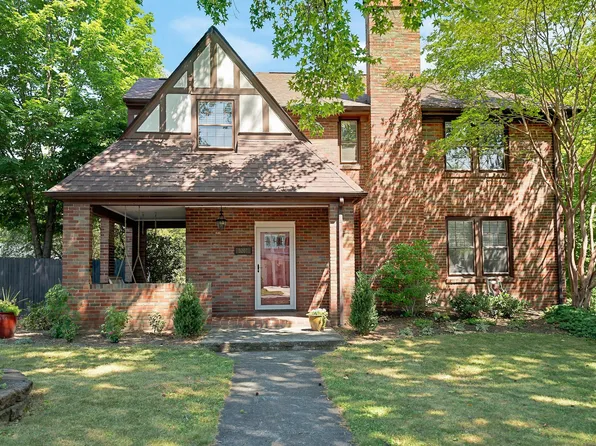 3207 White Oak Rd SW, Roanoke, VA 24014