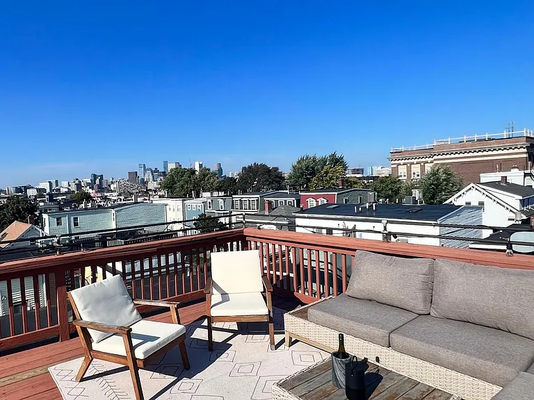 371 Dorchester St #5 — Photo 14