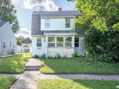 306 S Elmwood Ave, Davenport, IA, 52802