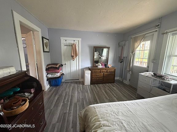 2nd image of 411 E Atchison St