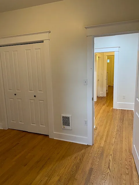 2 bed, 850 sqft, $2,600 — Photo 3