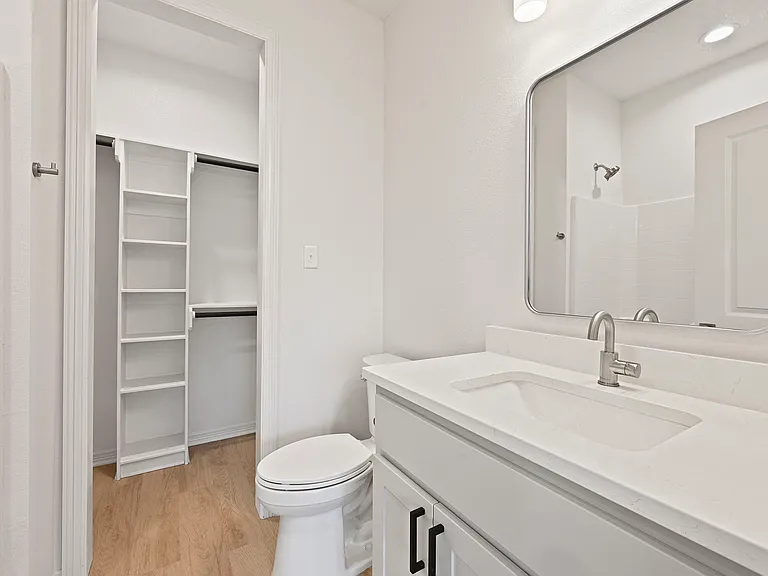 Cooner Residenace — Photo 27