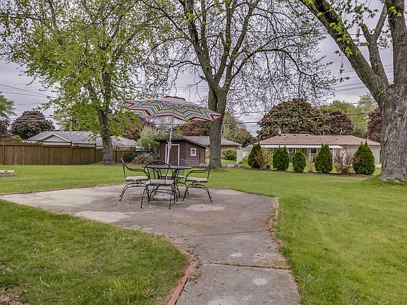 5th image of 5616 S Lorene Ave