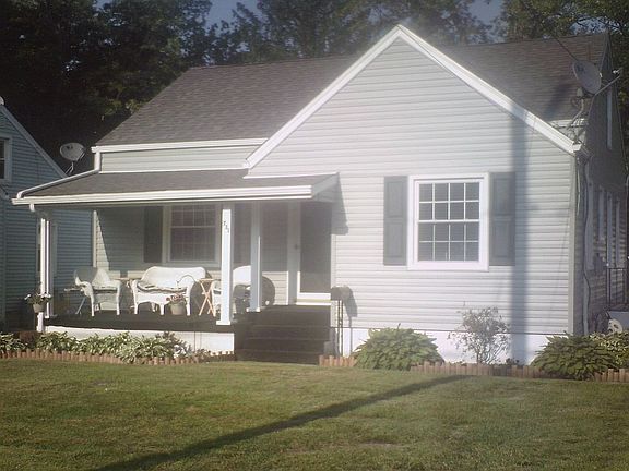 3rd image of 731 S Belle Vista Ave