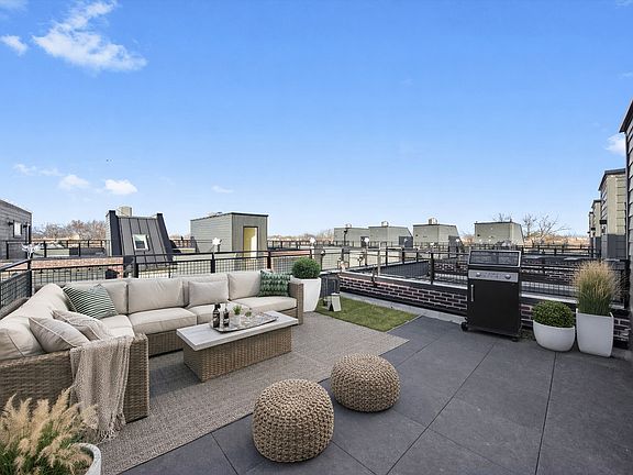 2nd image of 4250 W Belmont Ave #1