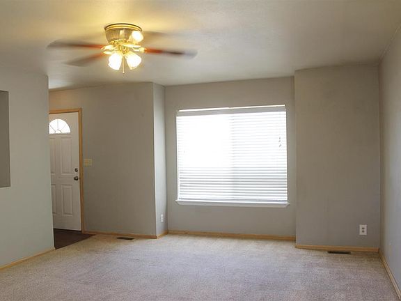 4th image of 224 Calle Buena