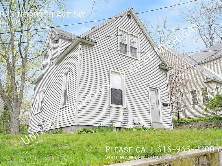 1023 Norwich Ave SW — Photo 4