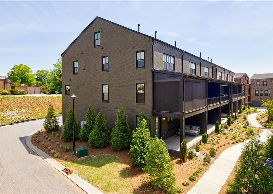 1st image of 6410 Cortland Walk