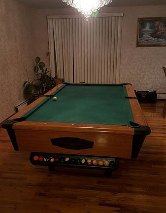 pooltable