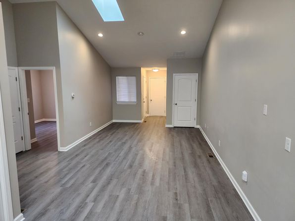 11059 Cornell Ave #1