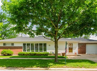 8201 N Oconto Ave, Niles, IL 60714