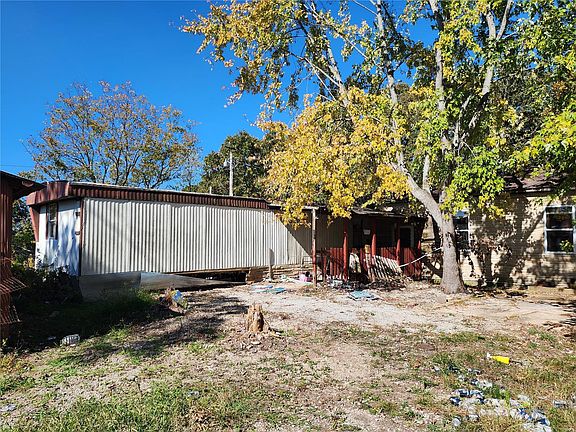 5th image of 19750 Bean Creek Dr