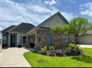 36431 Belle Journee Ave, Geismar, LA 70734