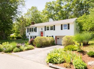 25 Wingate Ln, Attleboro, MA 02703
