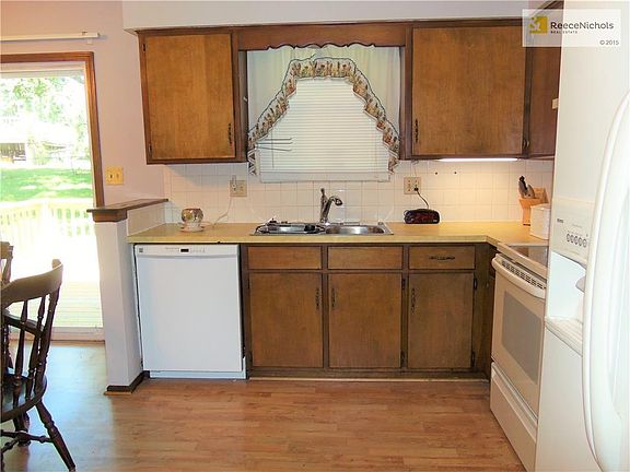 4th image of 2305 NW Kensington Ct