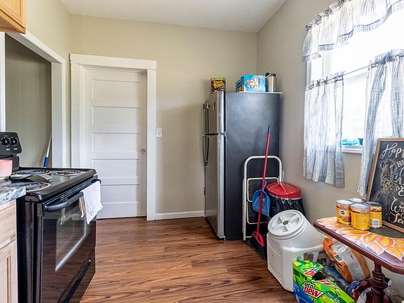 4th image of 104 Duplex Ln #A